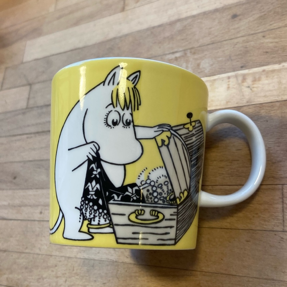 Arabia Finland moomin mug cup Snorkmaiden